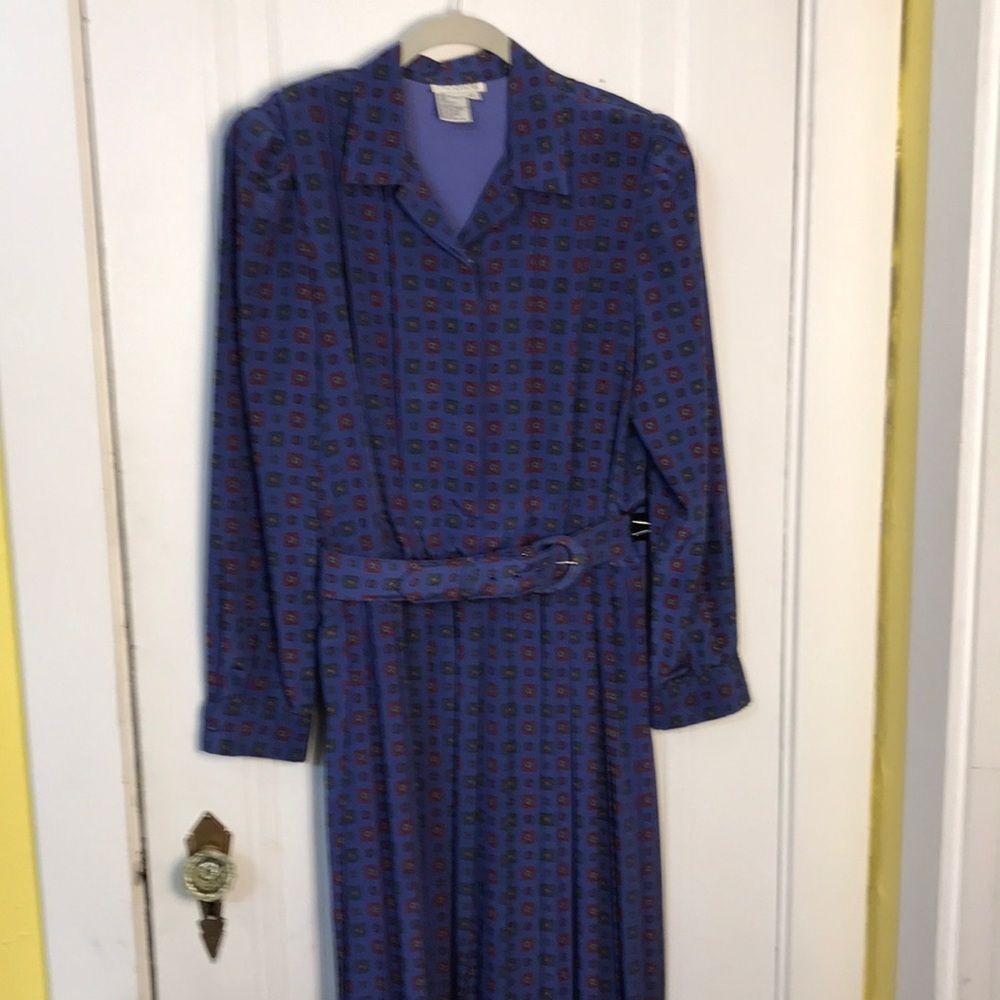 Vintage belted shirt dress